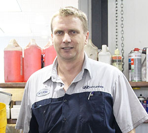 Roland Loewen Roland Loewen